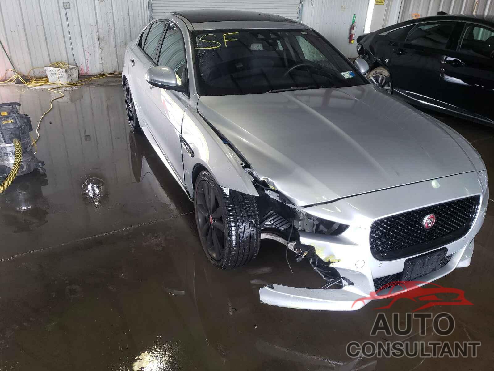 JAGUAR XE 2018 - SAJAL4EV0JCP22982