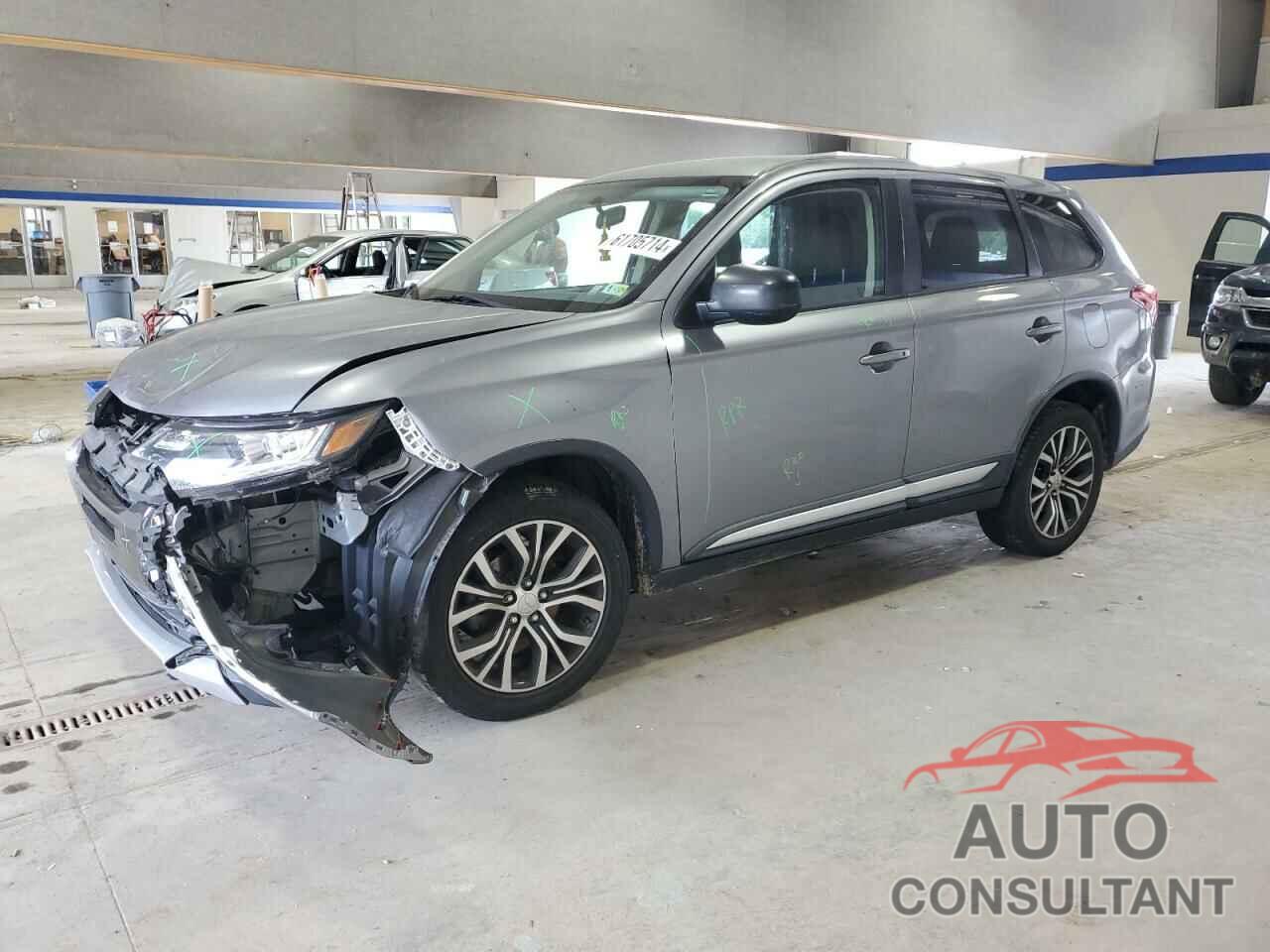 MITSUBISHI OUTLANDER 2018 - JA4AZ3A38JZ056148
