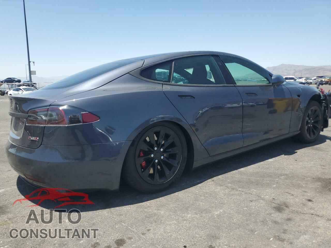 TESLA MODEL S 2018 - 5YJSA1E41JF258201