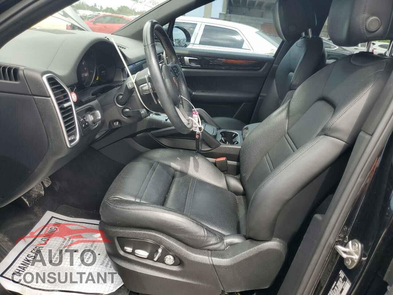 PORSCHE CAYENNE 2019 - WP1AA2AY1KDA17191