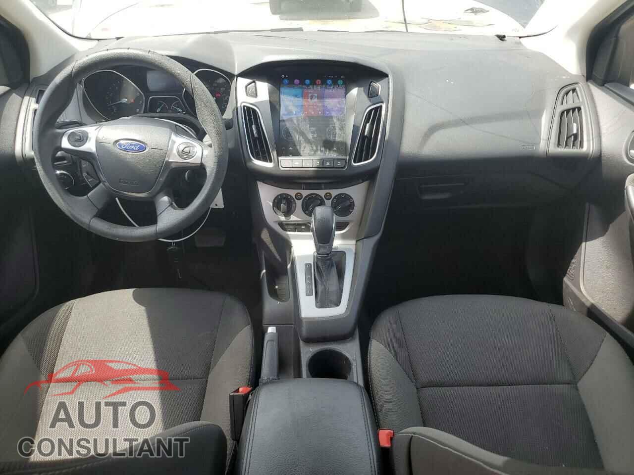 FORD FOCUS 2014 - 1FADP3F20EL435992