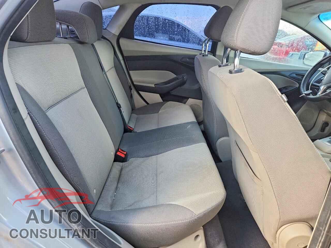 FORD FOCUS 2012 - 1FAHP3F29CL381915