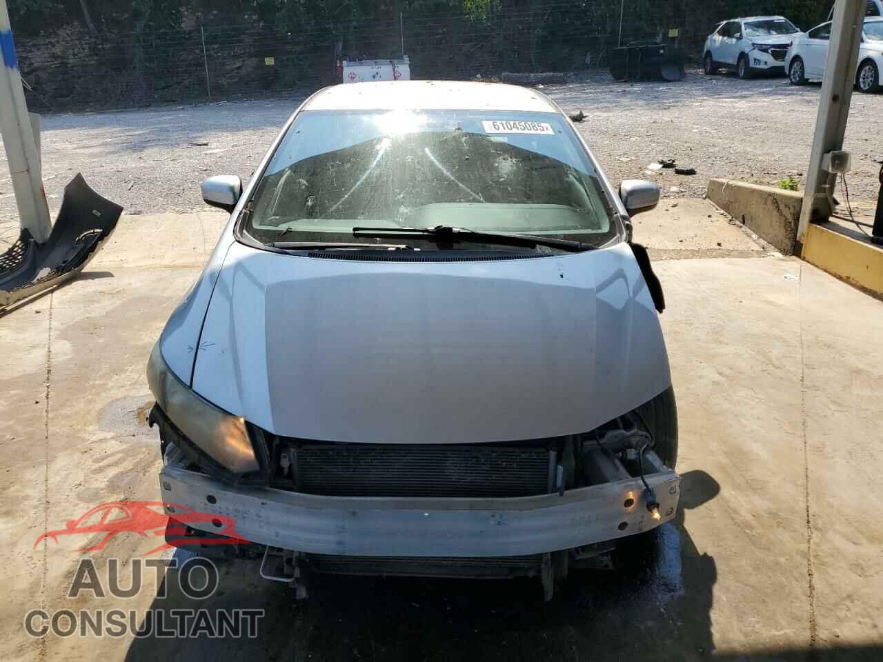 HONDA CIVIC 2015 - 2HGFB2F58FH544917