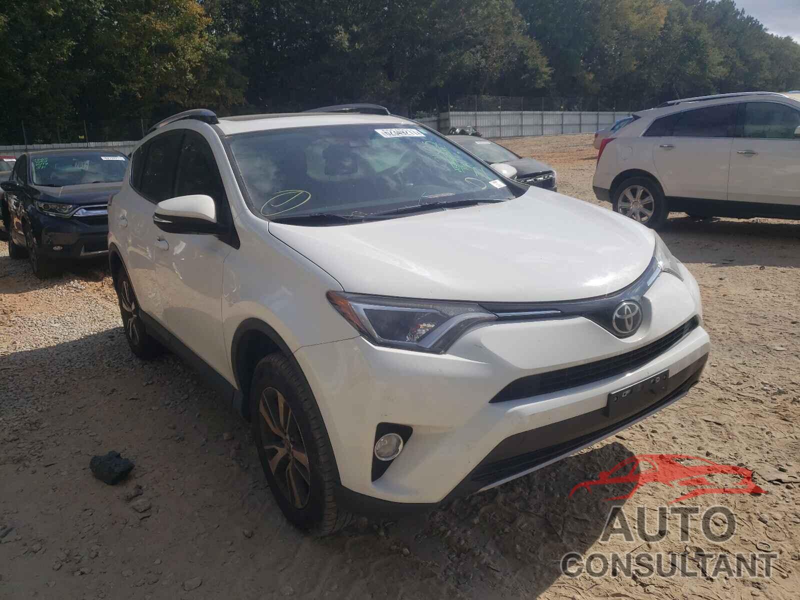 TOYOTA RAV4 2017 - JTMWFREVXHD106655