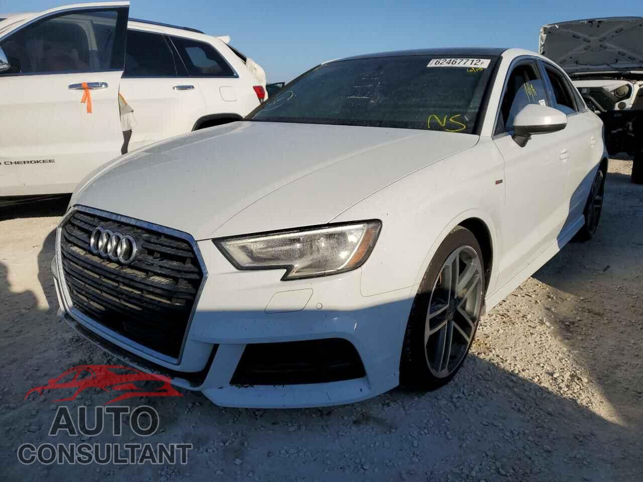 AUDI A3 2017 - WAUGUGFF6H1043154