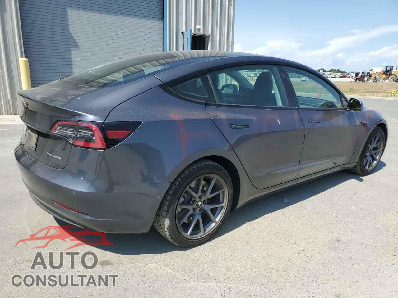 TESLA MODEL 3 2022 - 5YJ3E1EB2NF189712