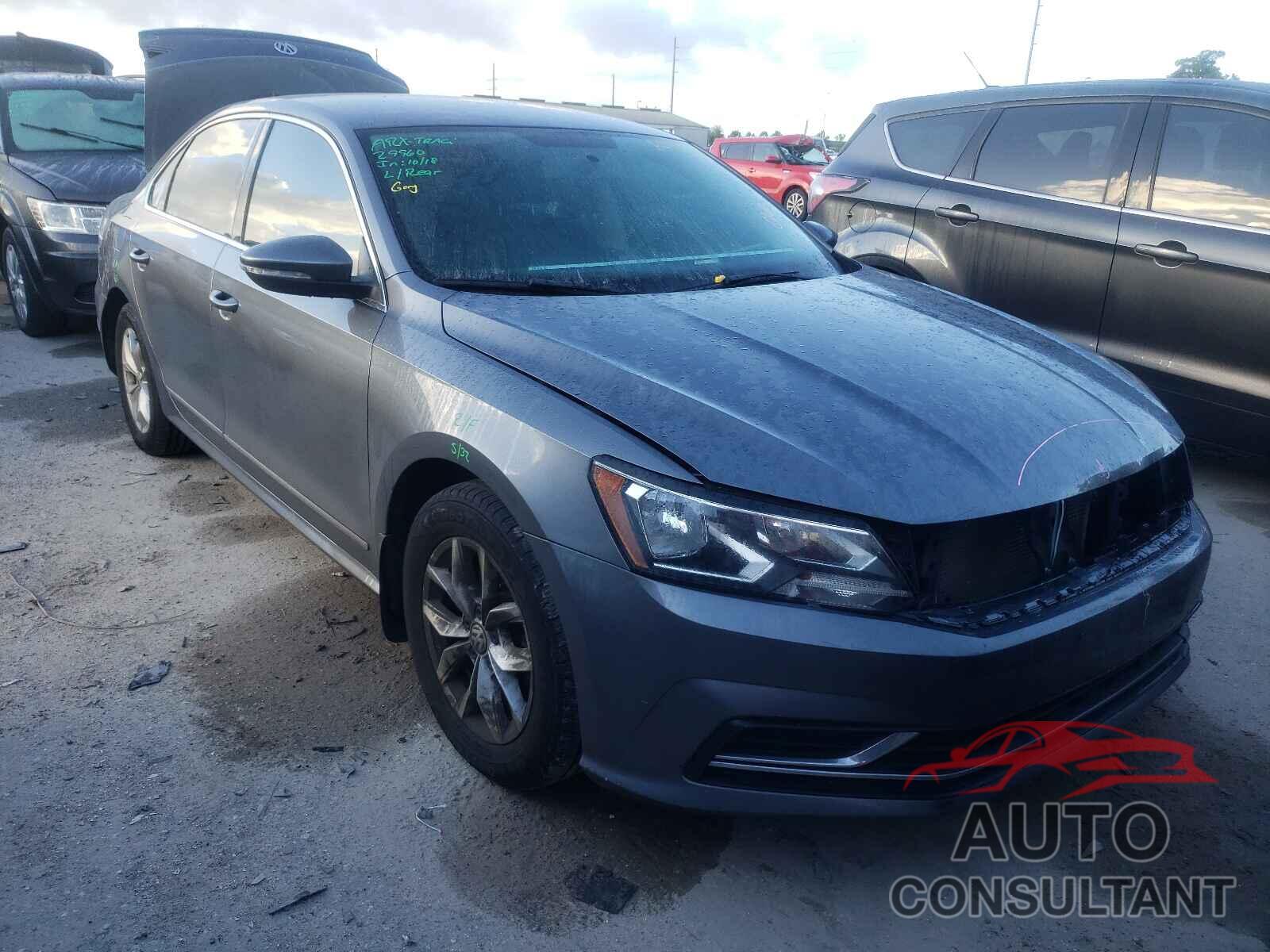 VOLKSWAGEN PASSAT 2016 - 1VWAT7A32GC018776