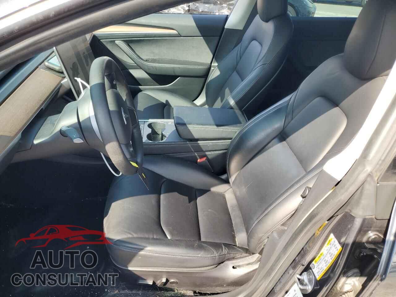 TESLA MODEL 3 2021 - 5YJ3E1EA2MF070385