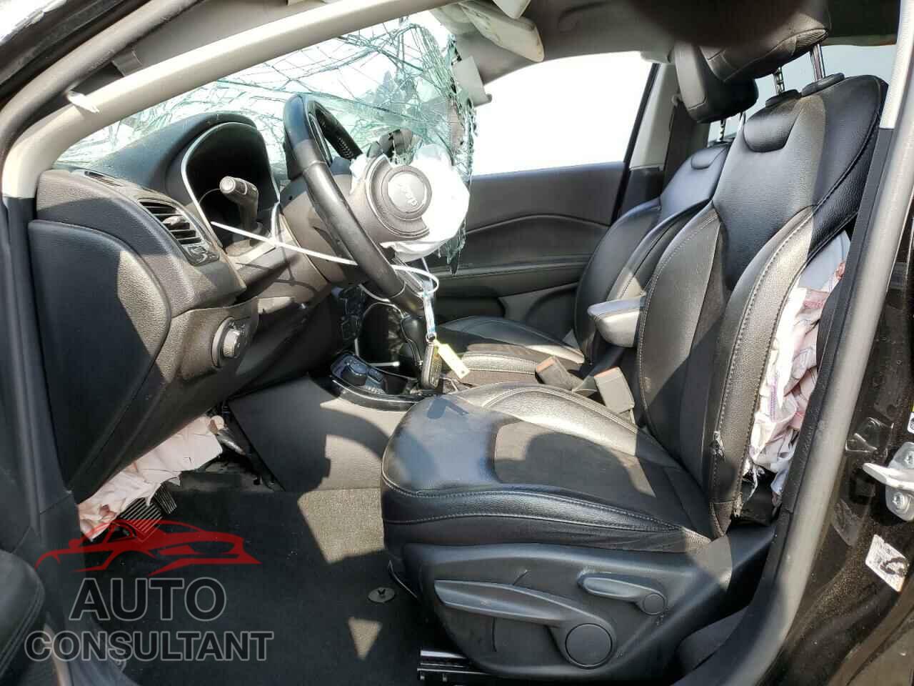 JEEP COMPASS 2020 - 3C4NJDBB5LT242931