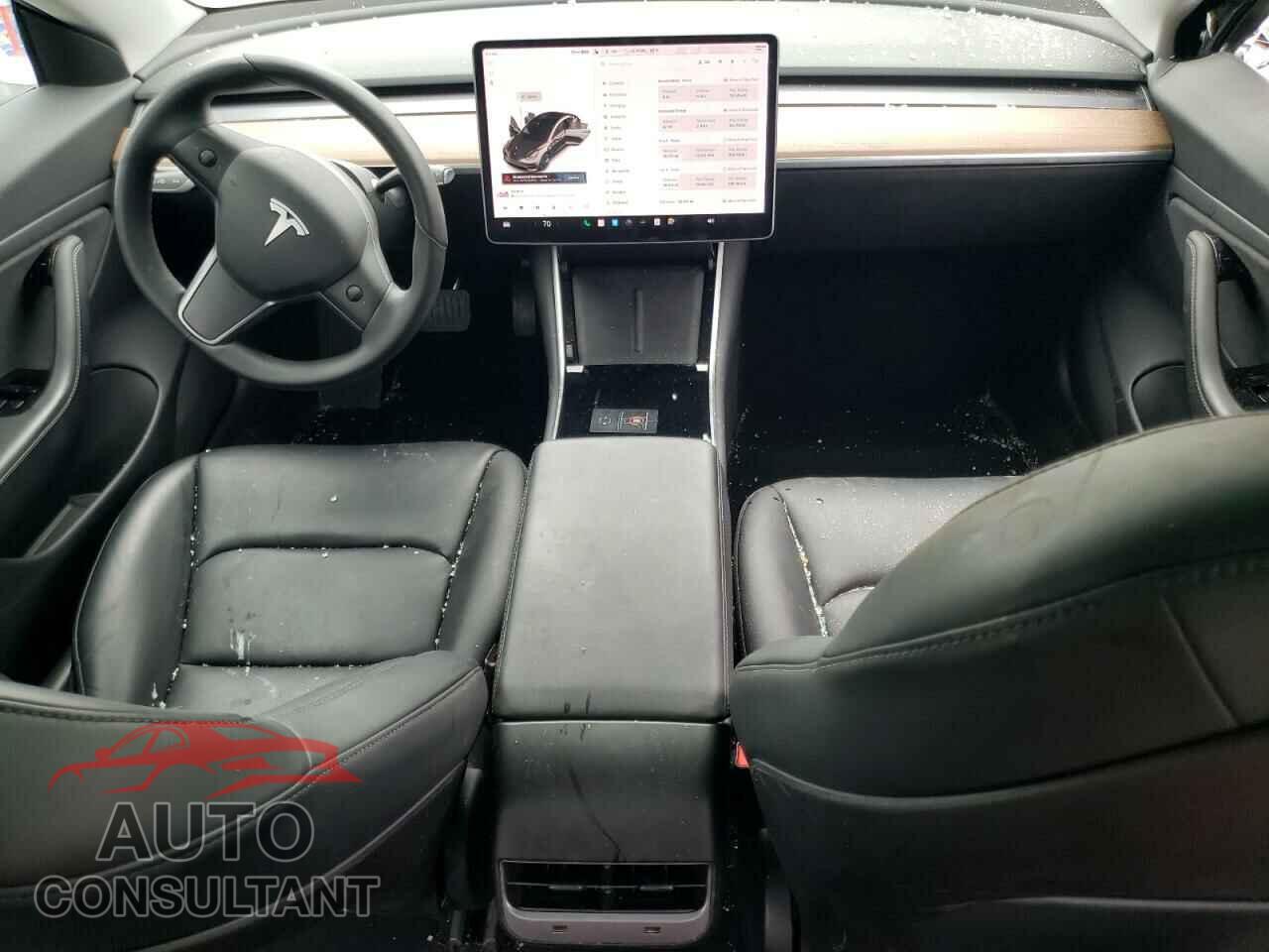 TESLA MODEL 3 2019 - 5YJ3E1EB3KF493689