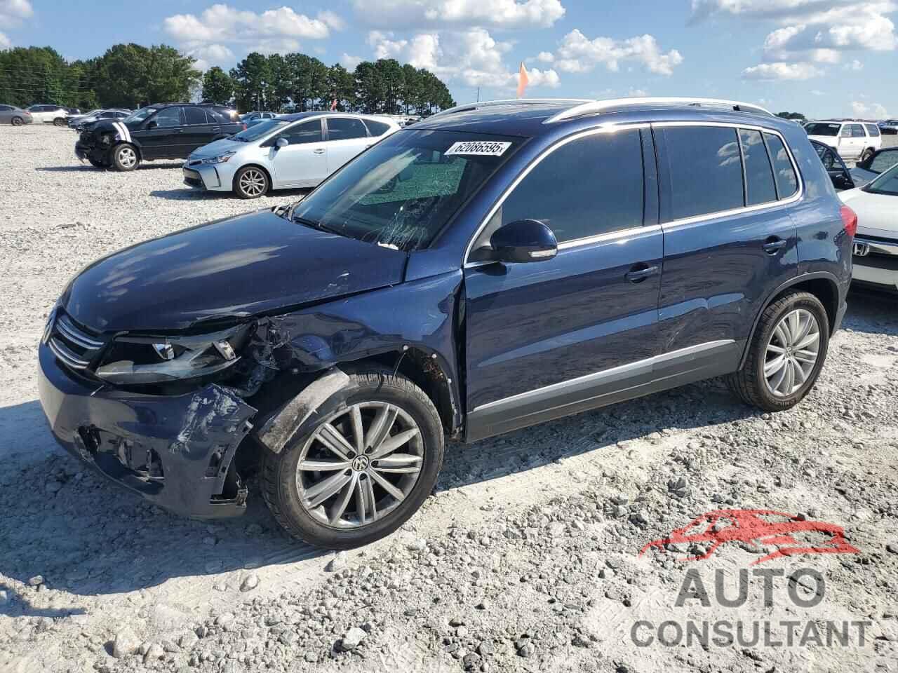 VOLKSWAGEN TIGUAN 2015 - WVGAV7AX9FW562670