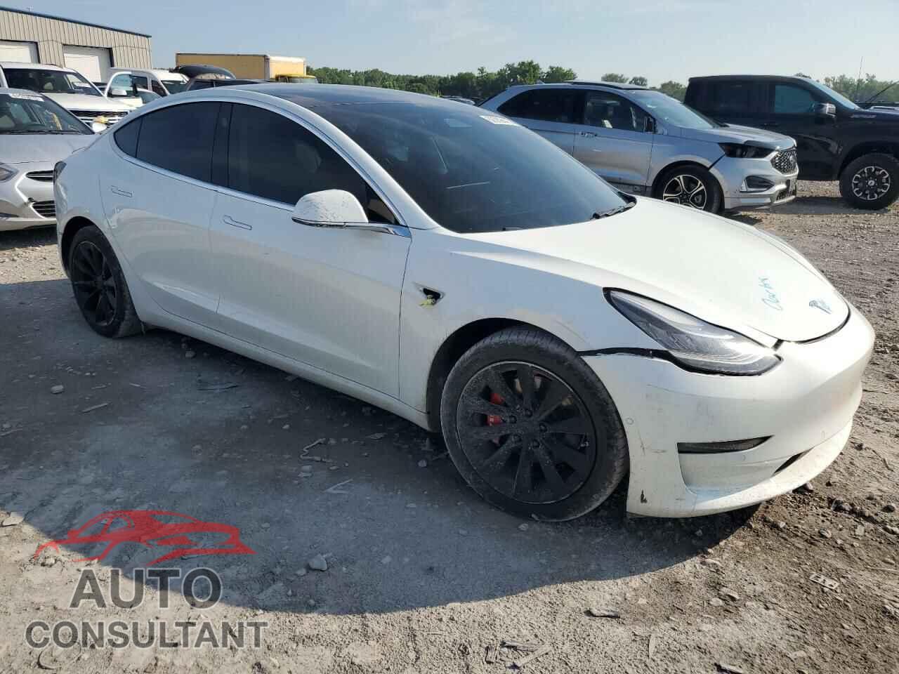 TESLA MODEL 3 2018 - 5YJ3E1EB3JF067113