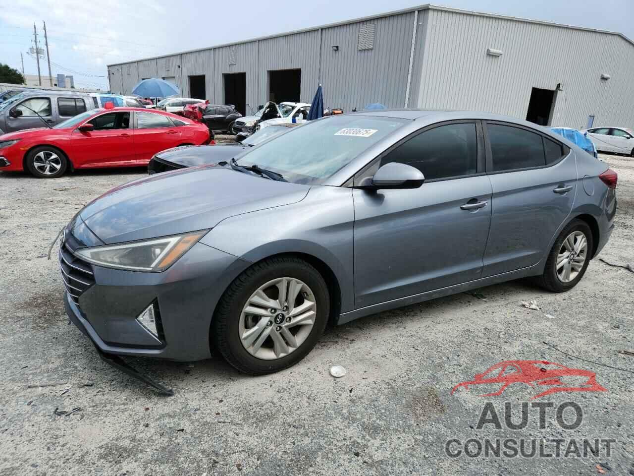 HYUNDAI ELANTRA 2019 - KMHD84LF4KU877597