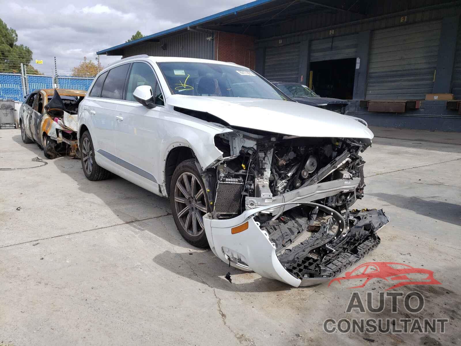 AUDI Q7 2017 - WA1LAAF71HD024049