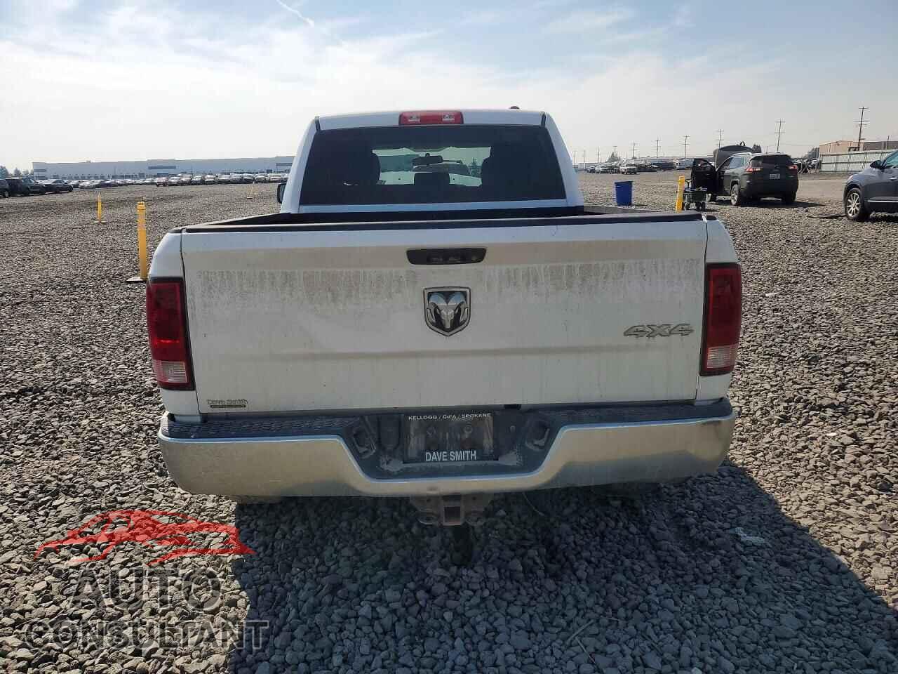 DODGE RAM 1500 2012 - 1C6RD7FT0CS272201