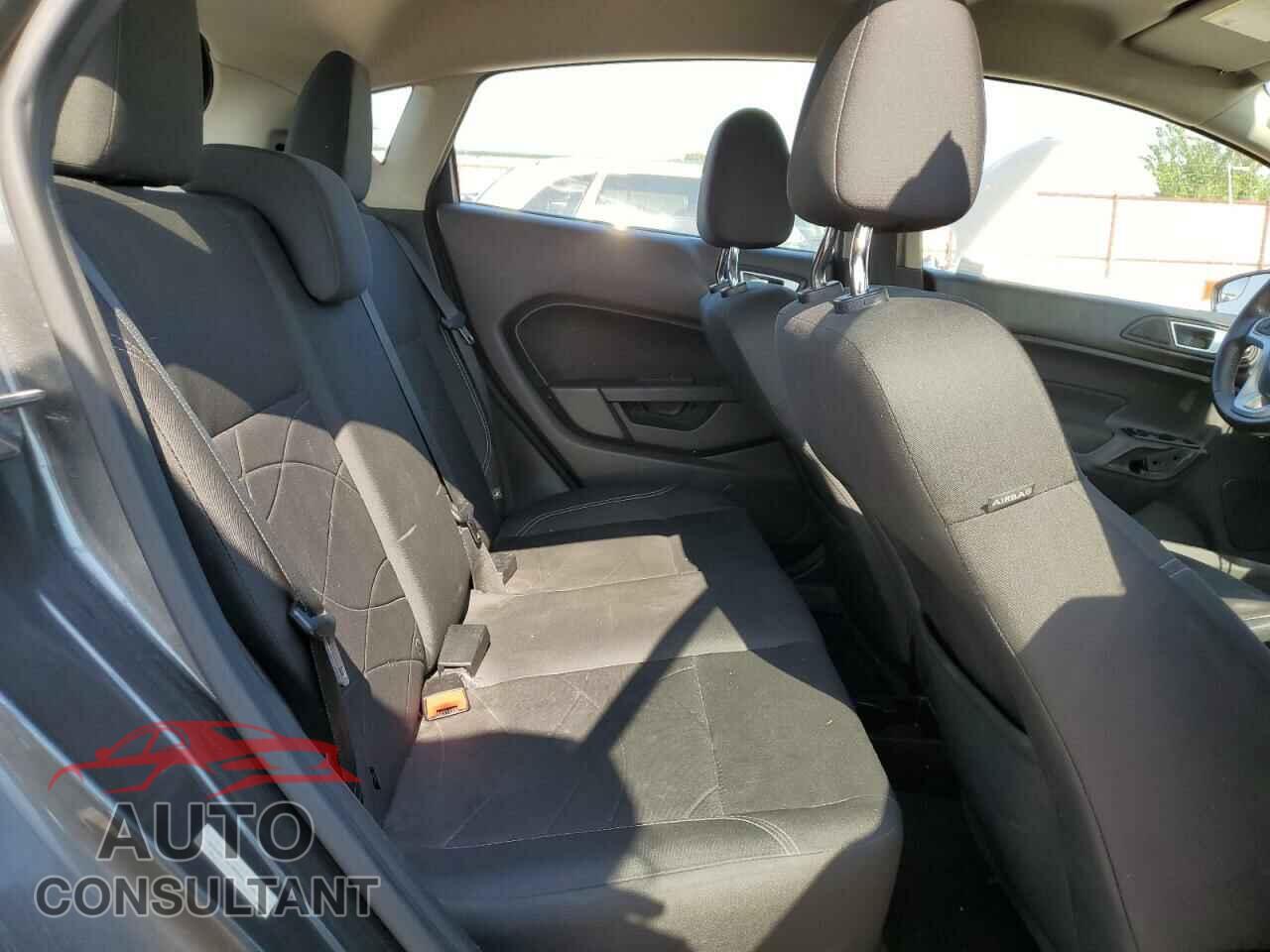 FORD FIESTA 2016 - 3FADP4EJ4GM113887