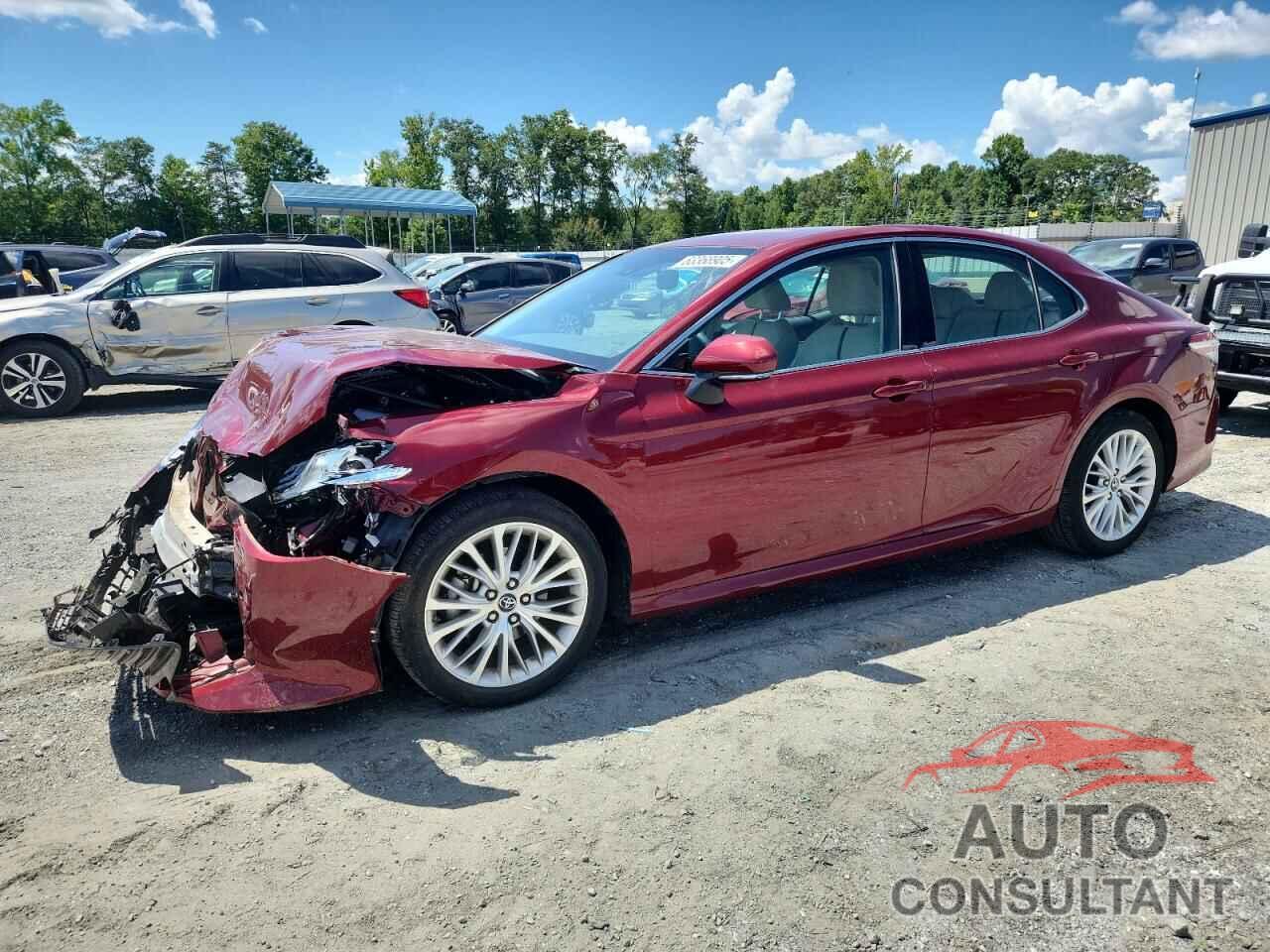 TOYOTA CAMRY 2018 - 4T1B11HK4JU604299