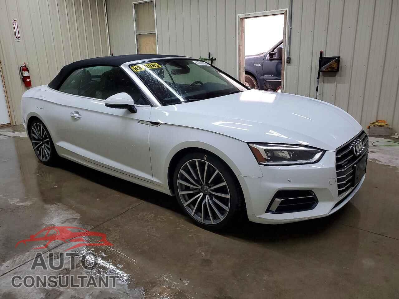 AUDI A5 2018 - WAUYNGF55JN005471