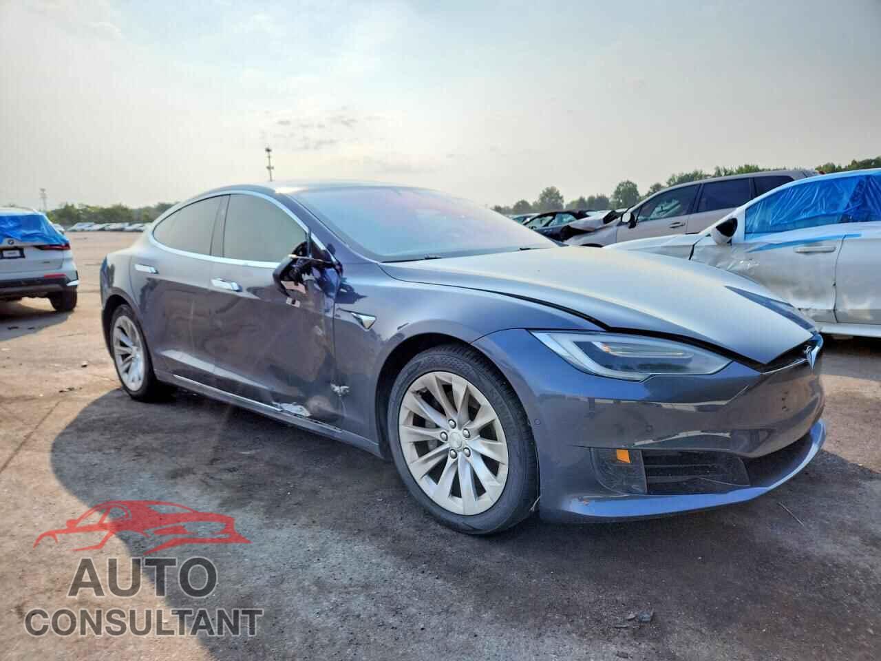 TESLA MODEL S 2017 - 5YJSA1E15HF200057