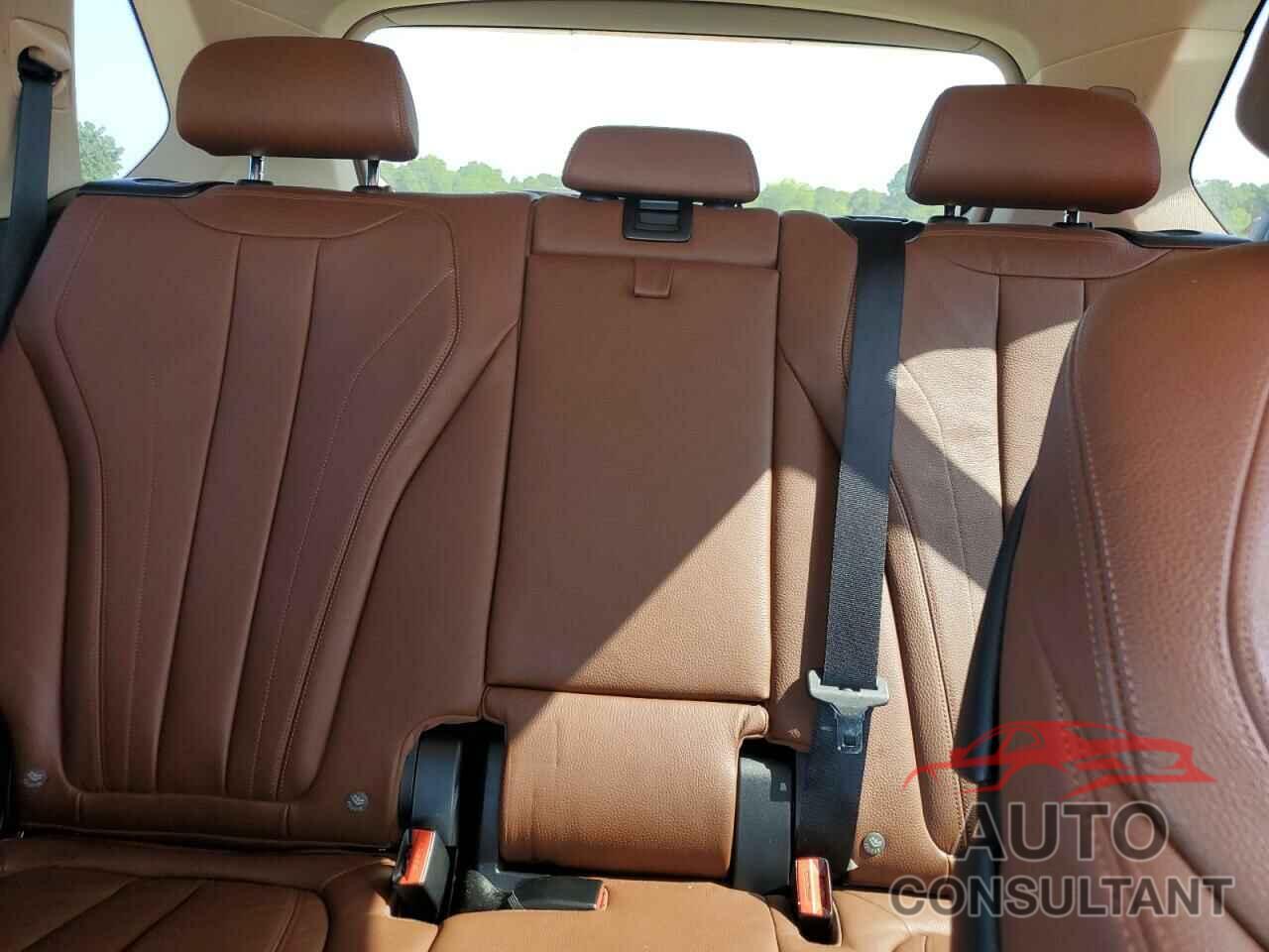 BMW X5 2015 - 5UXKS4C51F0N11726