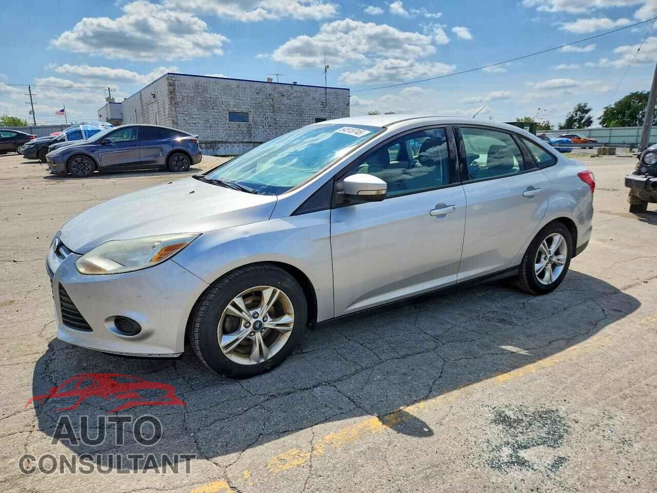 FORD FOCUS 2014 - 1FADP3F2XEL155111