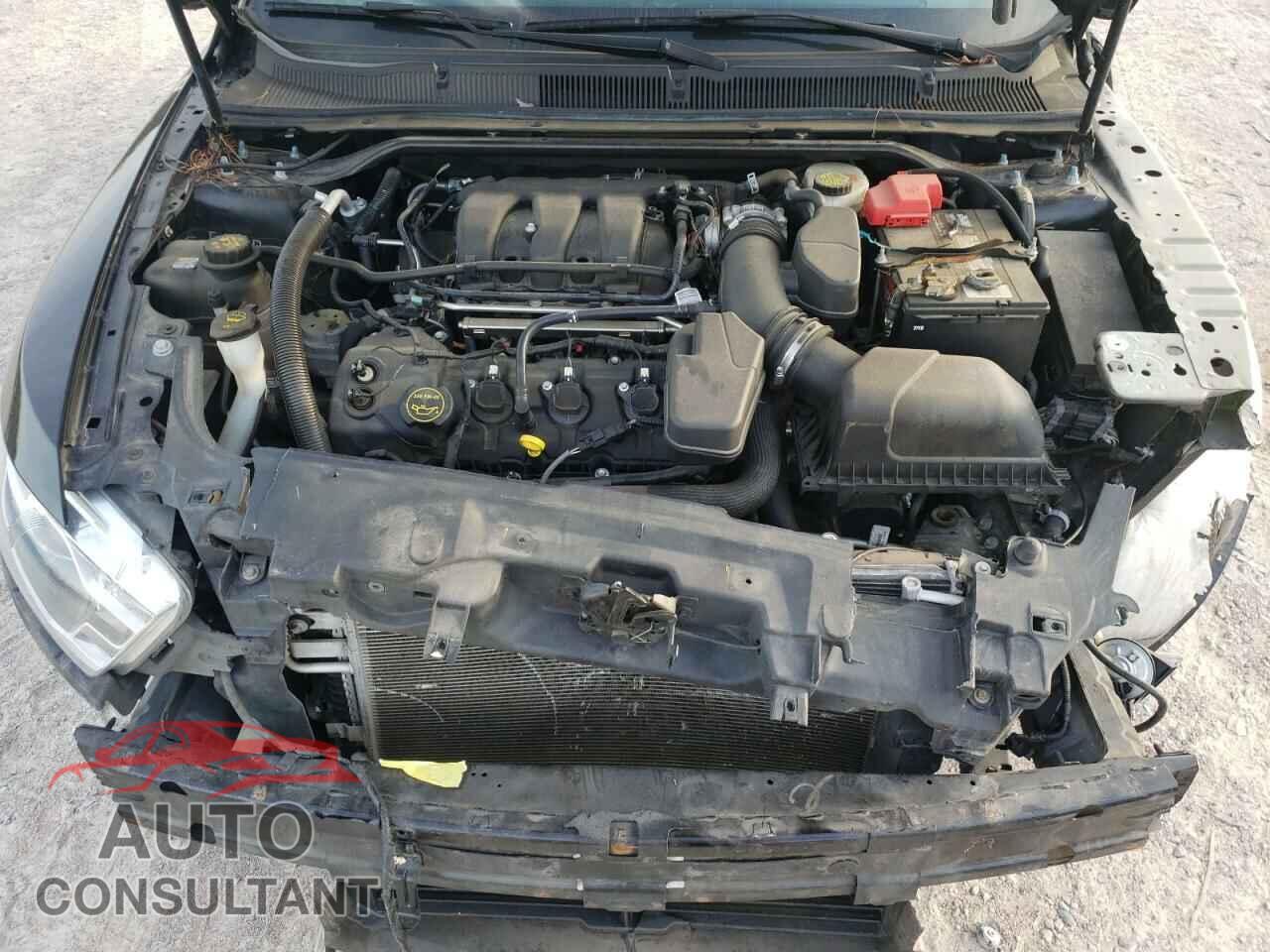 FORD TAURUS 2016 - 1FAHP2E85GG140254