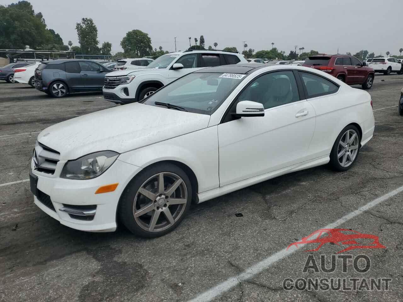MERCEDES-BENZ C-CLASS 2013 - WDDGJ4HB3DG051259
