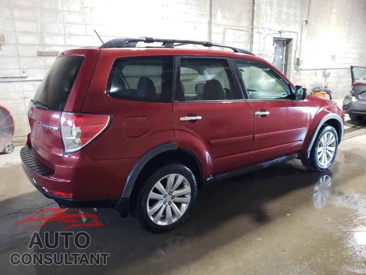 SUBARU FORESTER 2011 - JF2SHBEC2BH763000