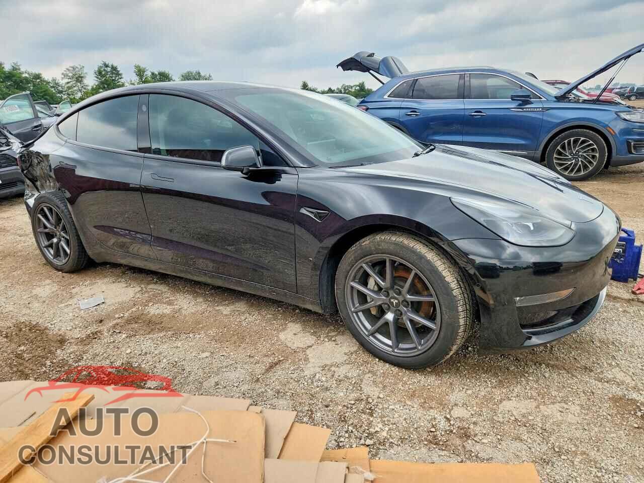TESLA MODEL 3 2021 - 5YJ3E1EB3MF961777