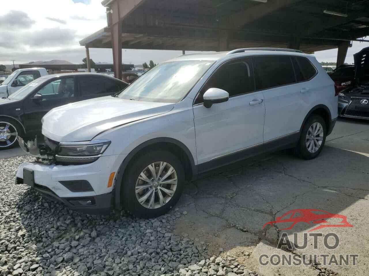 VOLKSWAGEN TIGUAN 2018 - 3VV5B7AX5JM002492
