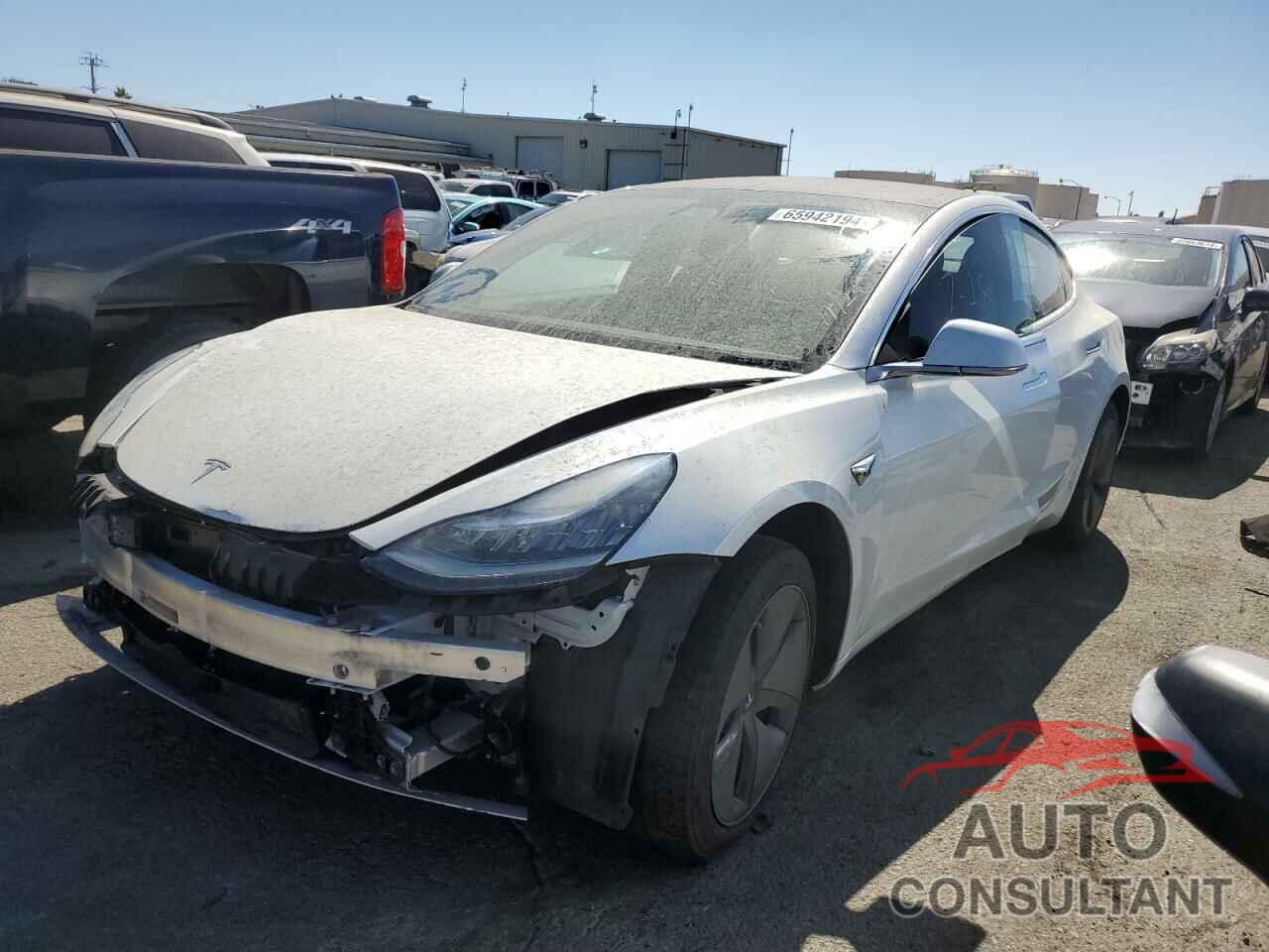 TESLA MODEL 3 2019 - 5YJ3E1EA5KF310106