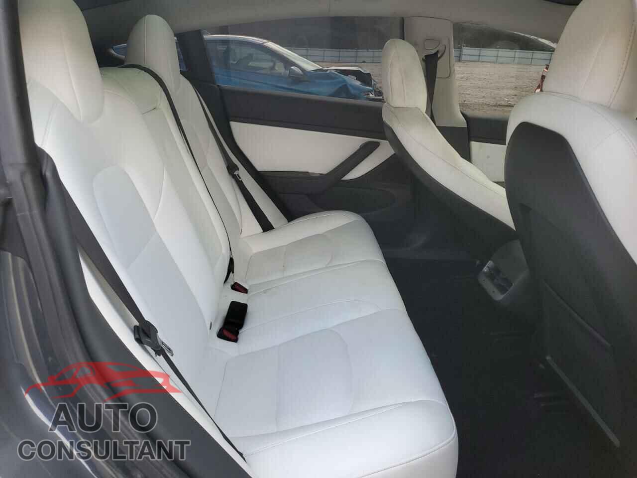 TESLA MODEL 3 2020 - 5YJ3E1EC1LF603374