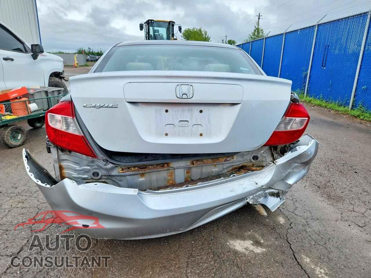 HONDA CIVIC 2012 - 2HGFB2F45CH120243