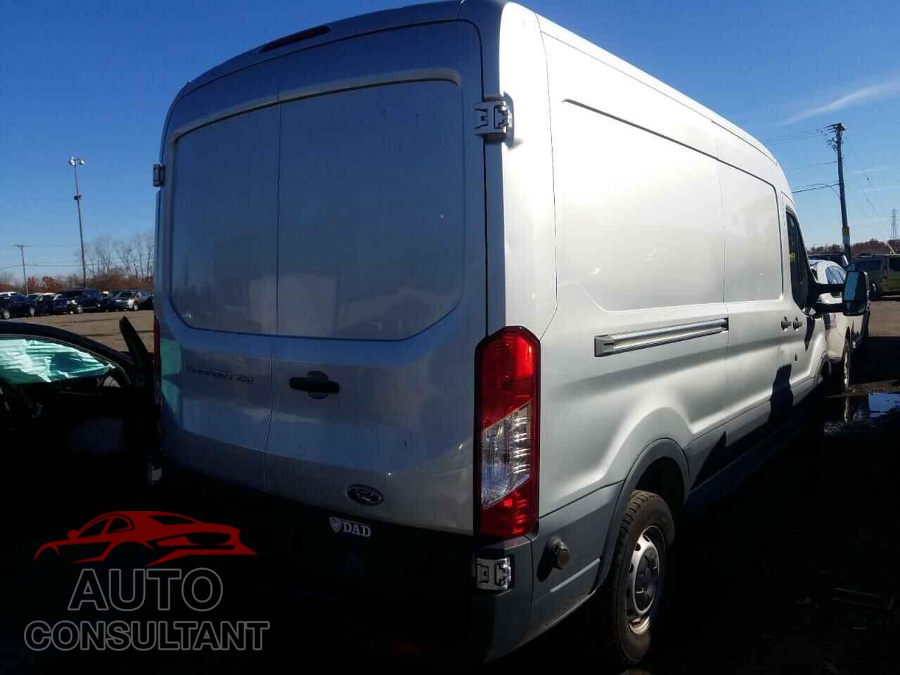 FORD TRANSIT CO 2017 - 1FTYR2CM3HKA01159