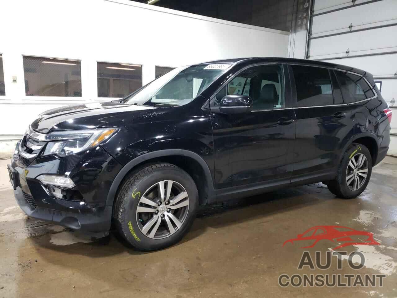 HONDA PILOT 2018 - 5FNYF6H51JB068315