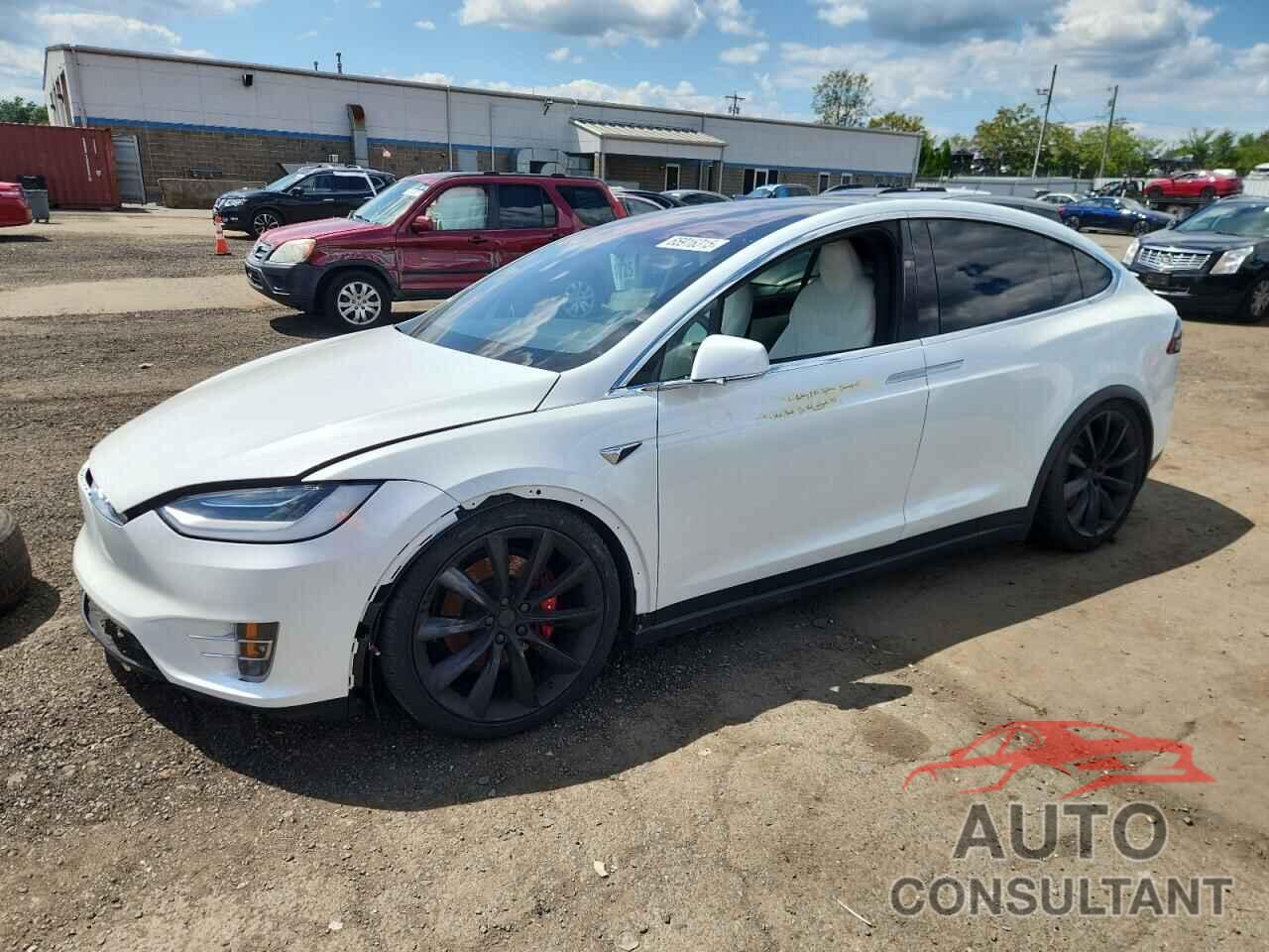 TESLA MODEL X 2020 - 5YJXCBE48LF288384