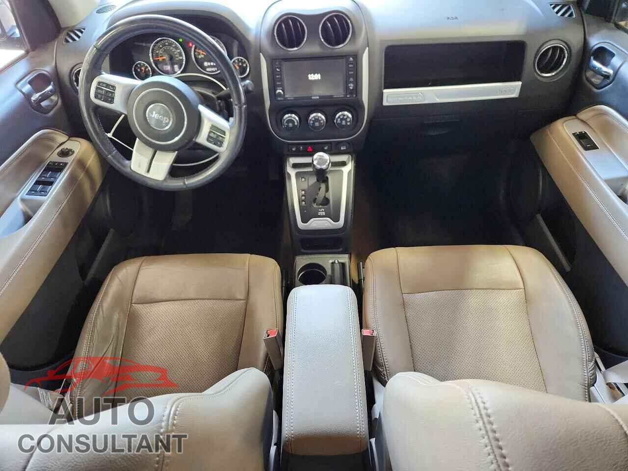JEEP COMPASS 2014 - 1C4NJDCB1ED831997