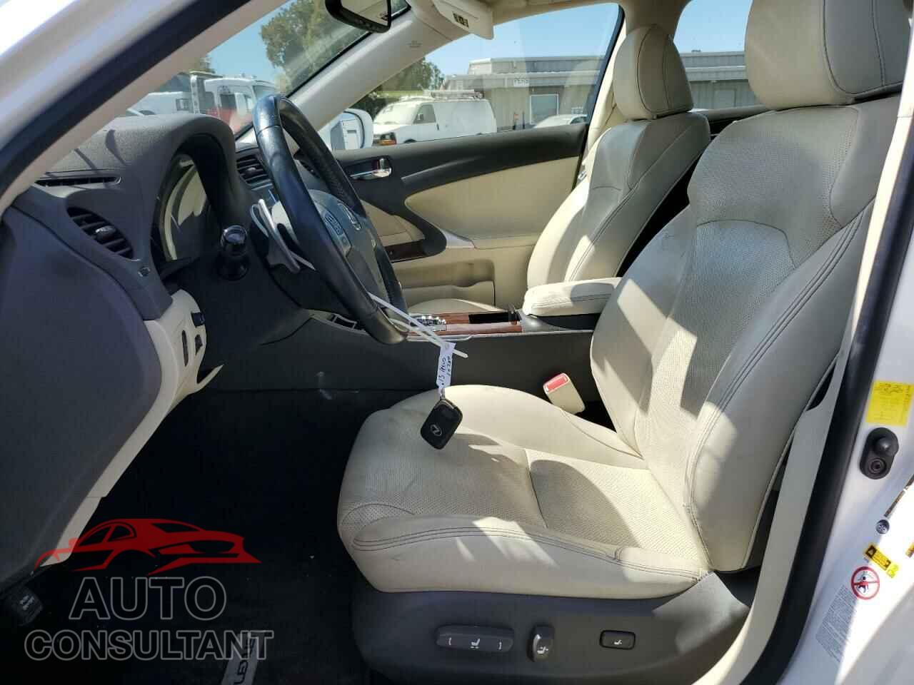 LEXUS IS 2013 - JTHBF5C2XD5187496