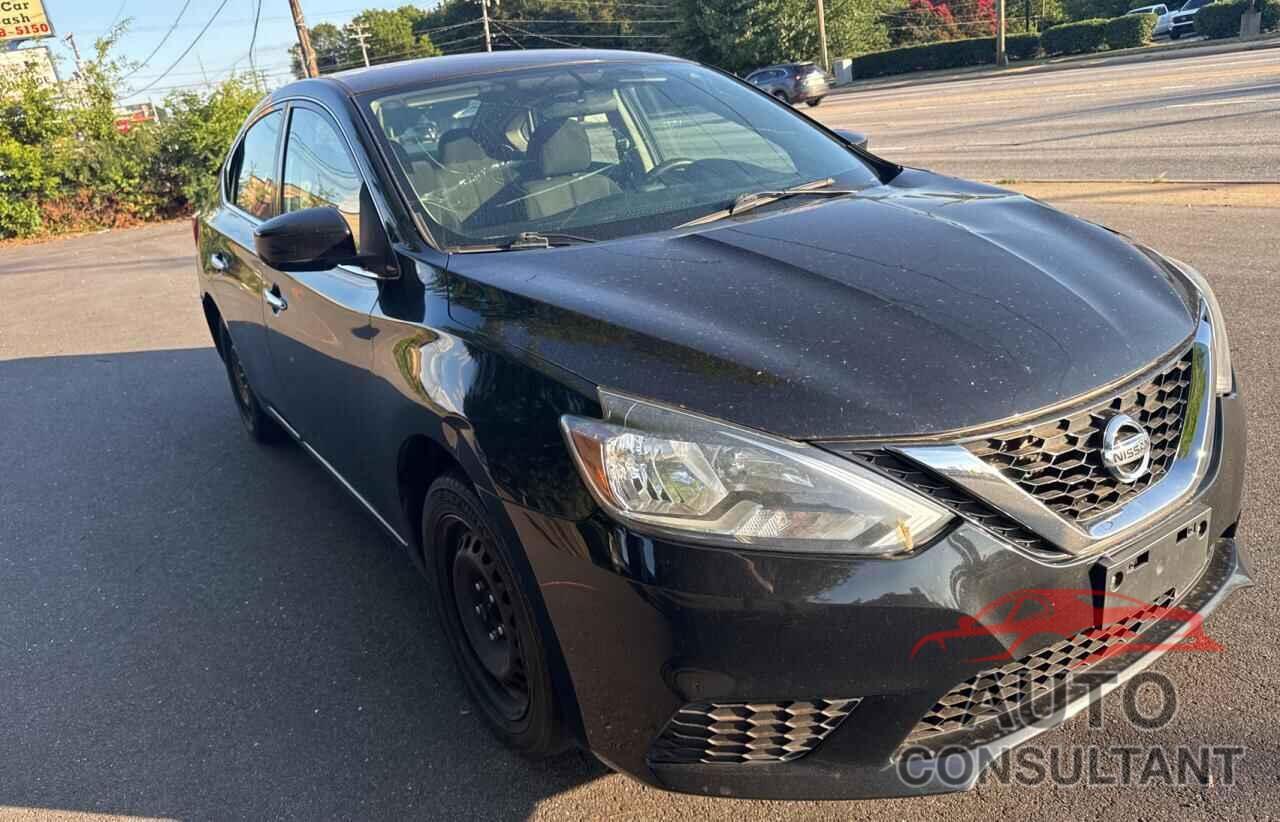 NISSAN SENTRA 2018 - 3N1AB7AP5JY282410