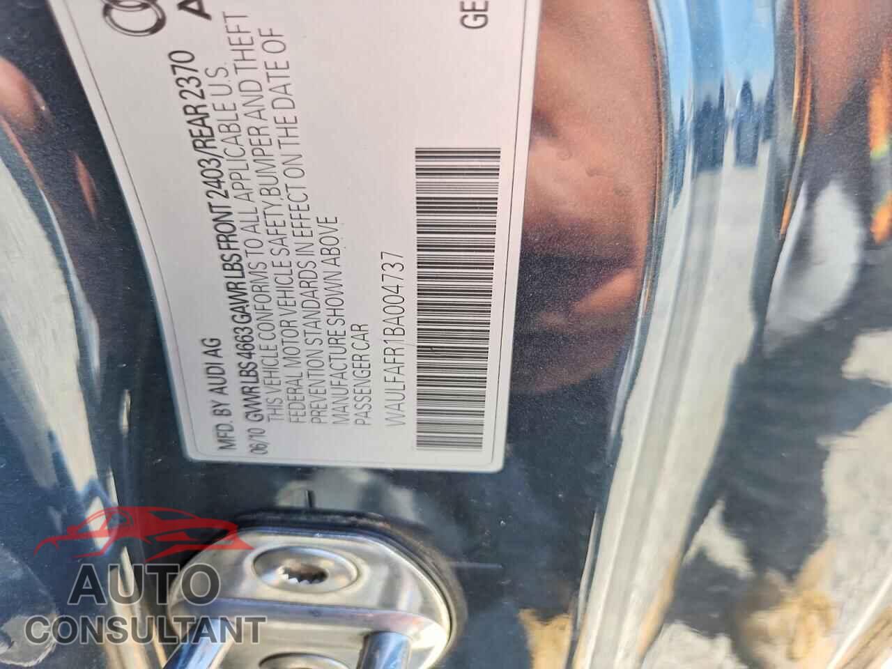 AUDI A5 2011 - WAULFAFR1BA004737