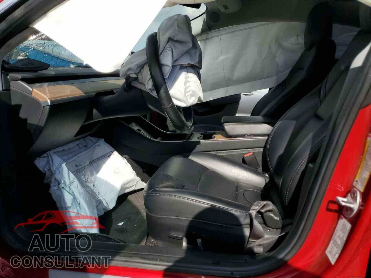 TESLA MODEL 3 2018 - 5YJ3E1EA0JF030785