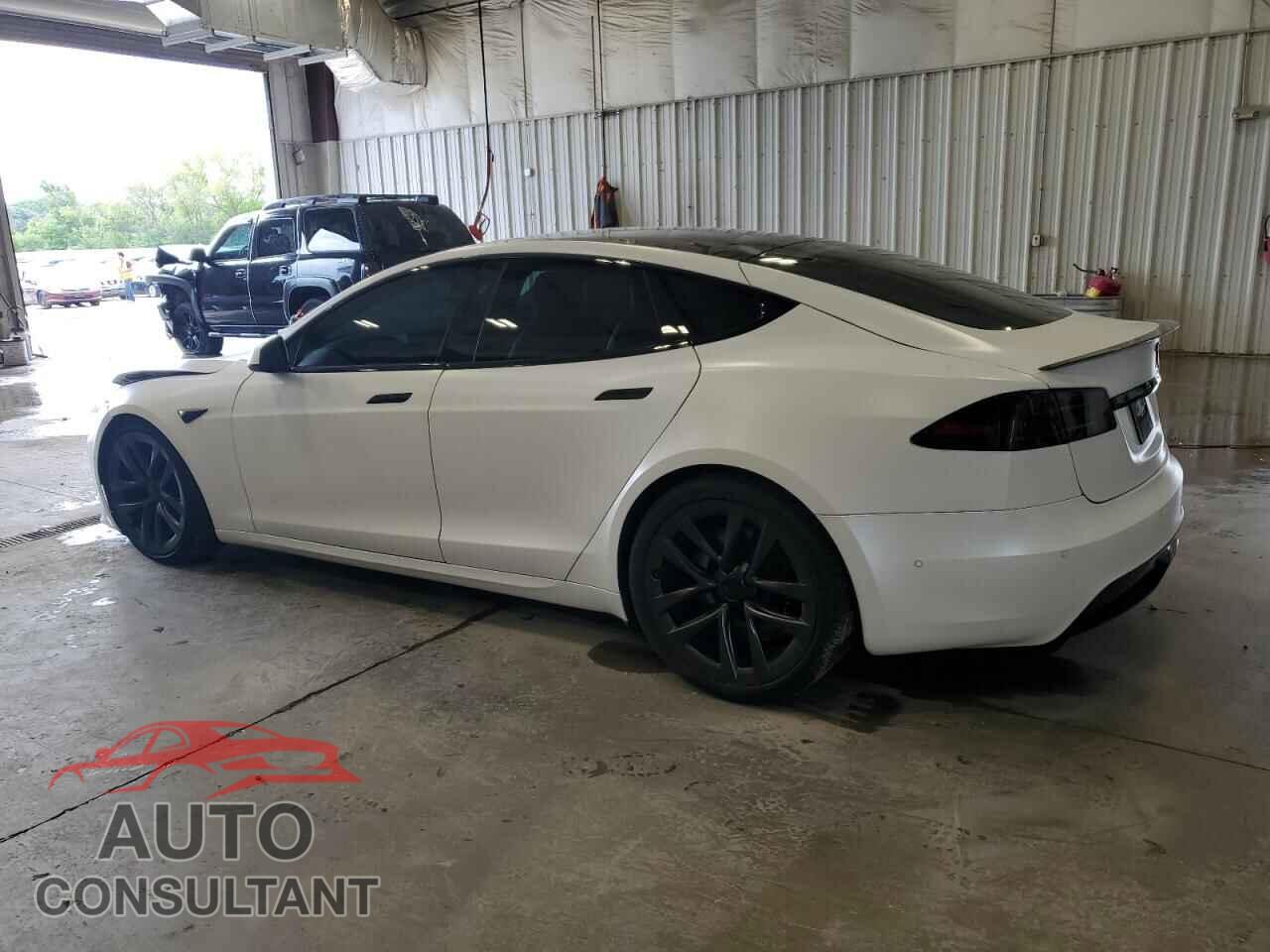 TESLA MODEL S 2022 - 5YJSA1E50NF477455