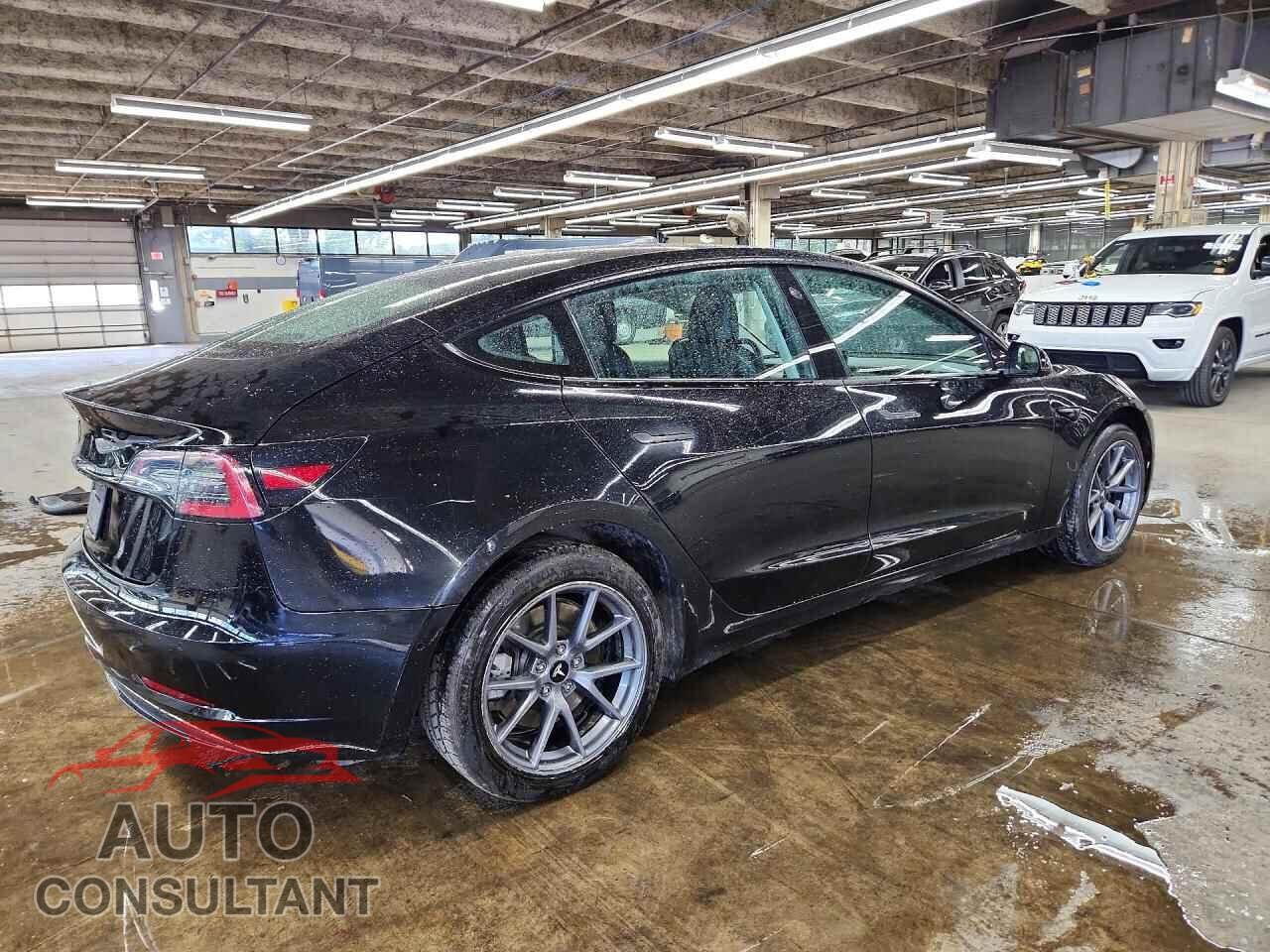 TESLA MODEL 3 2022 - 5YJ3E1EA6NF288007