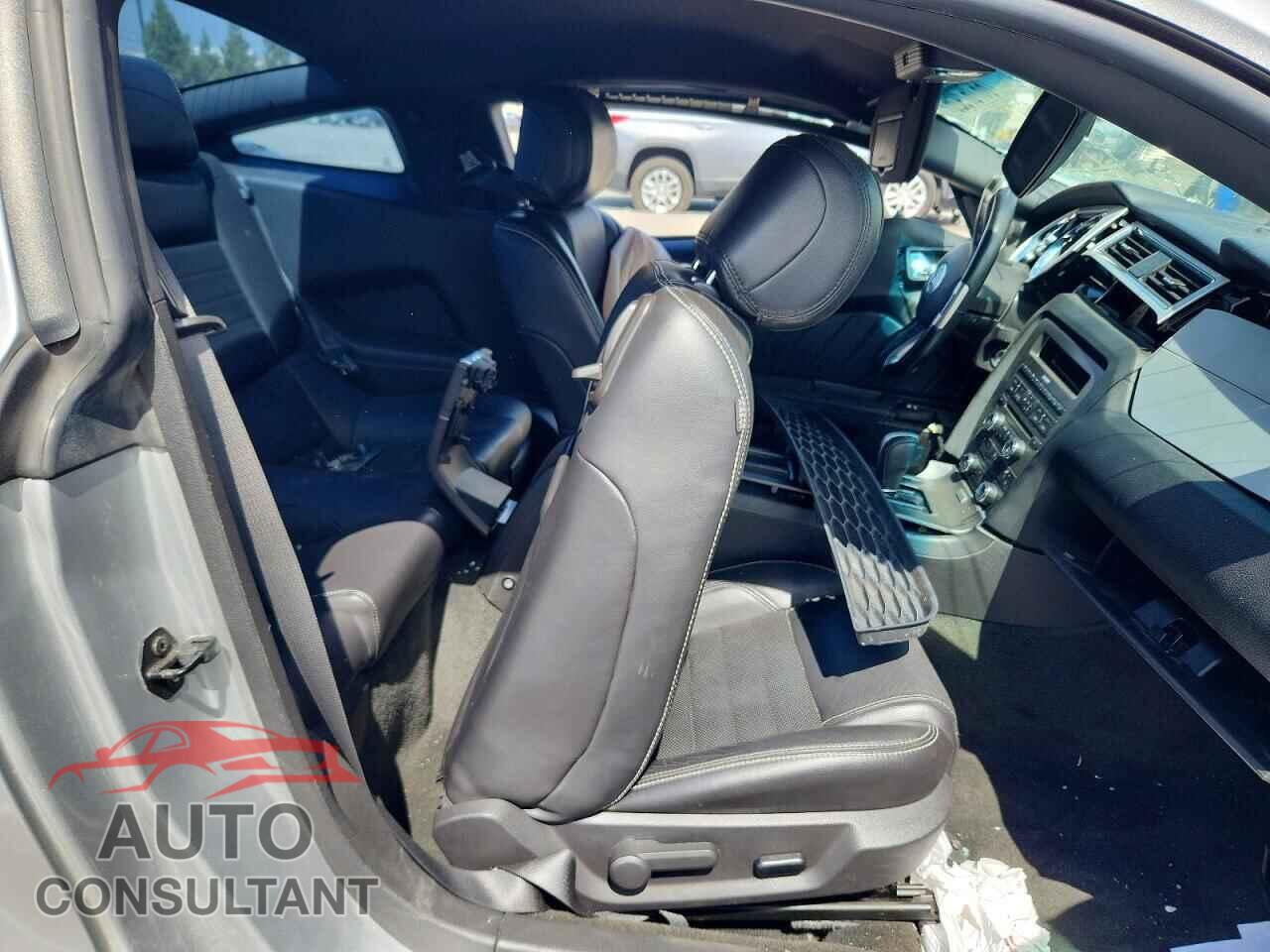 FORD MUSTANG 2013 - 1ZVBP8AM0D5264524