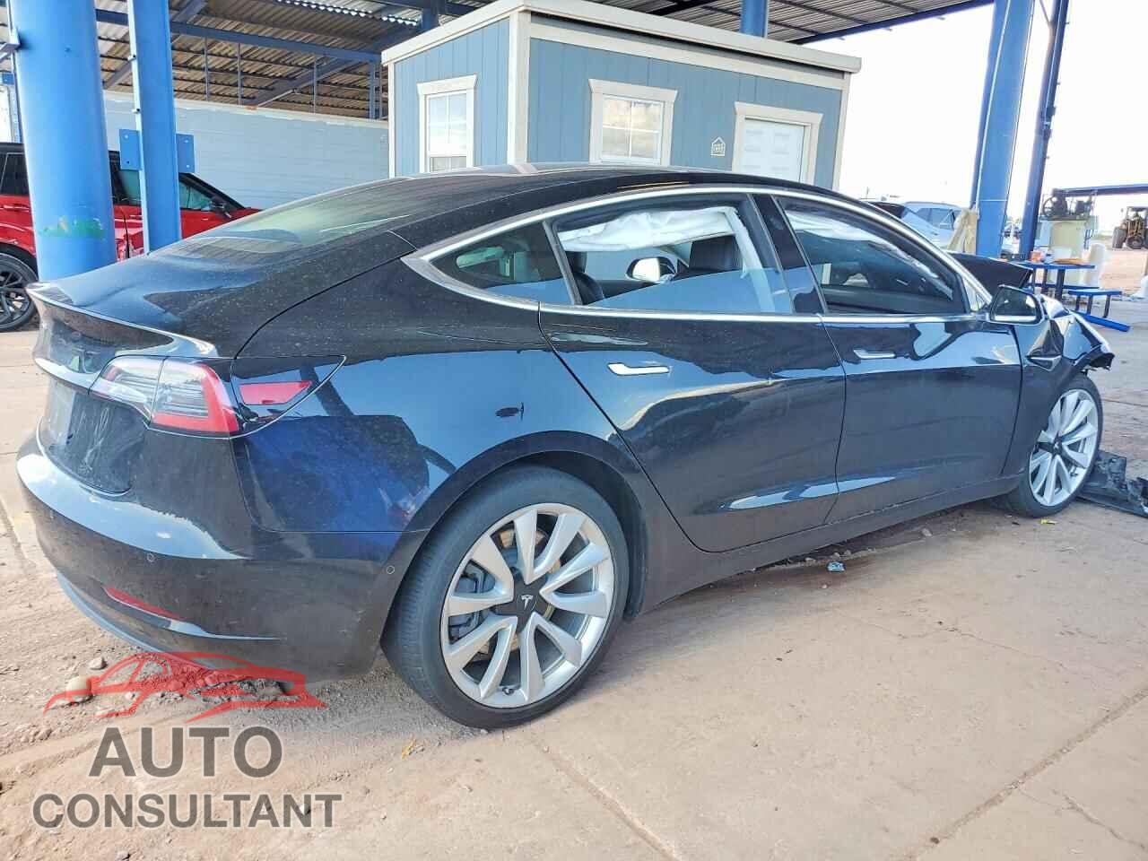 TESLA MODEL 3 2018 - 5YJ3E1EA8JF052680