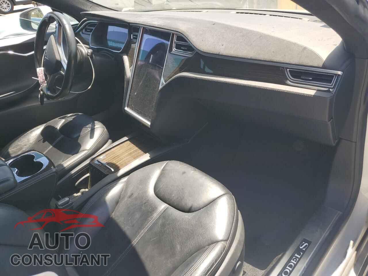 TESLA MODEL S 2014 - 5YJSA1H18EFP62221