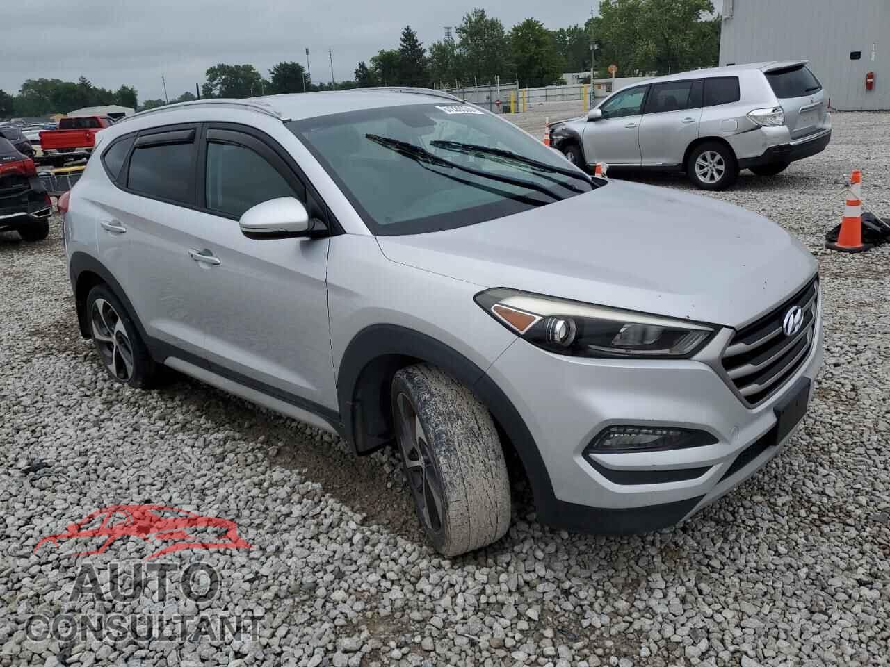 HYUNDAI TUCSON 2017 - KM8J3CA29HU391663