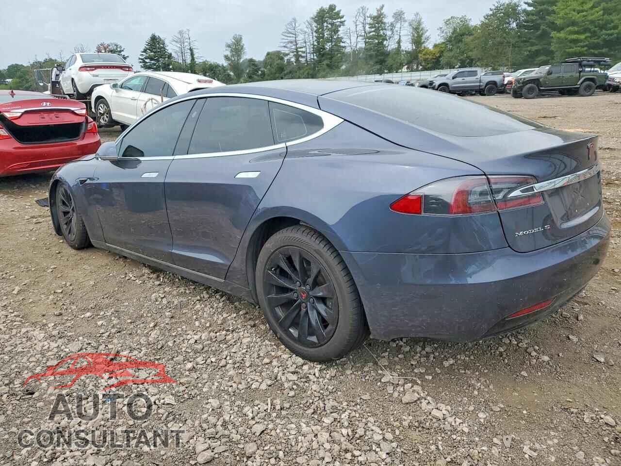 TESLA MODEL S 2017 - 5YJSA1E22HF202566