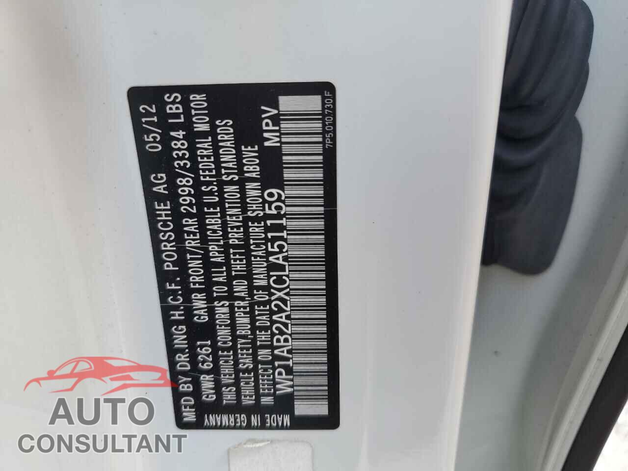 PORSCHE CAYENNE 2012 - WP1AB2A2XCLA51159