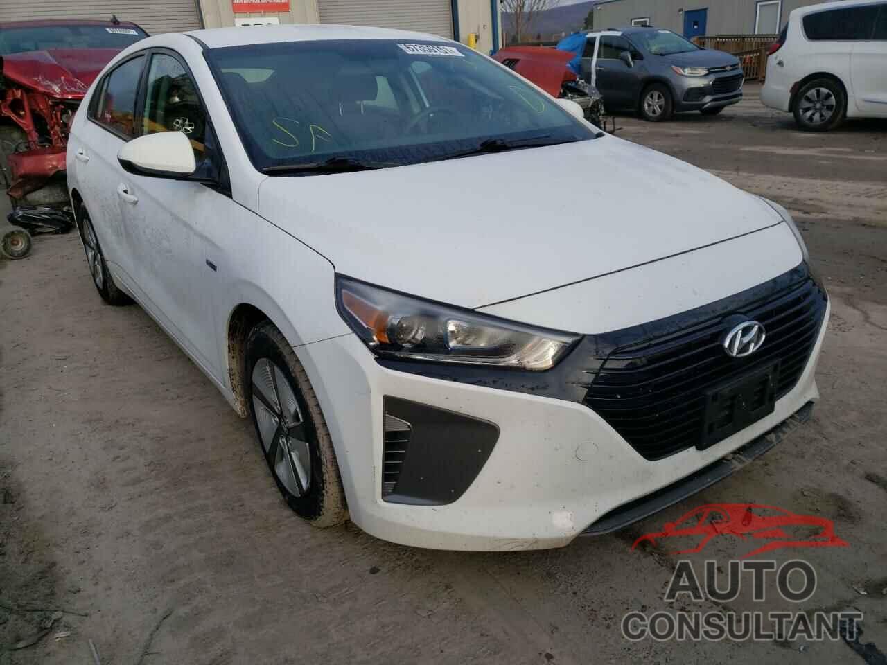 HYUNDAI IONIQ 2017 - KMHC65LC4HU031895